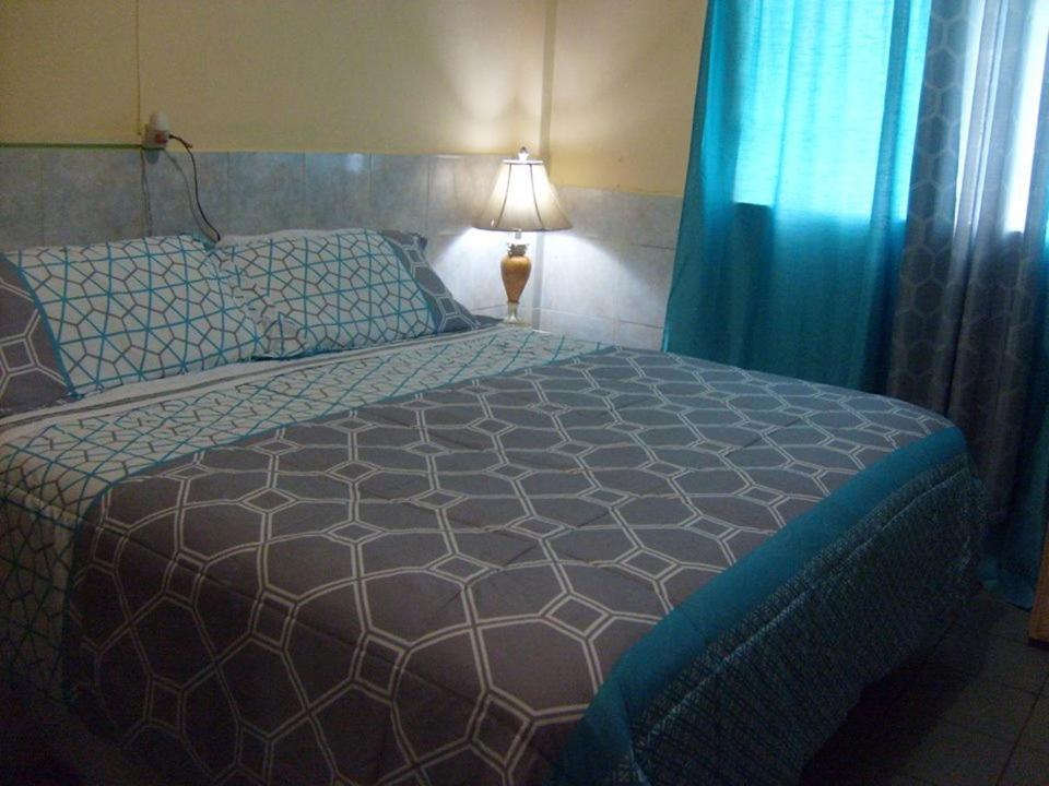 Caribbean Tourist Villa Port of Spain Exterior foto
